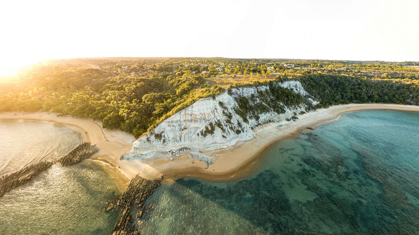 Shoreline Geology, Atlantic Cliffs & Coastal Formations